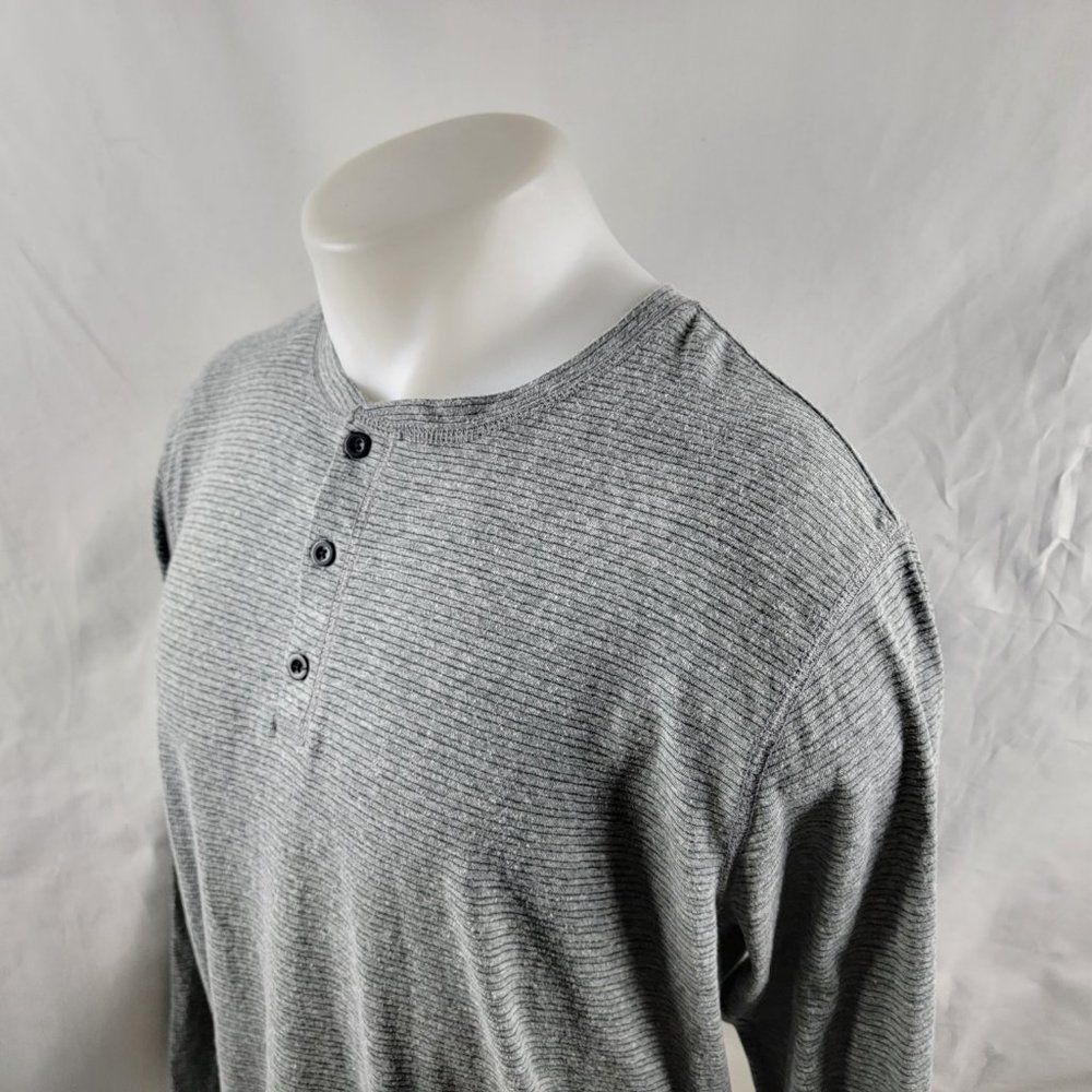 Public Opinion Henley Shirt Mens Large Gray Long Sleeve Stripe Cotton Poly Blend